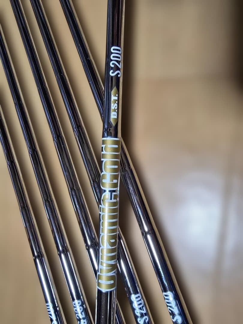 Dynamic Gold S200 シャフト(スリクソンS200D.S.T)