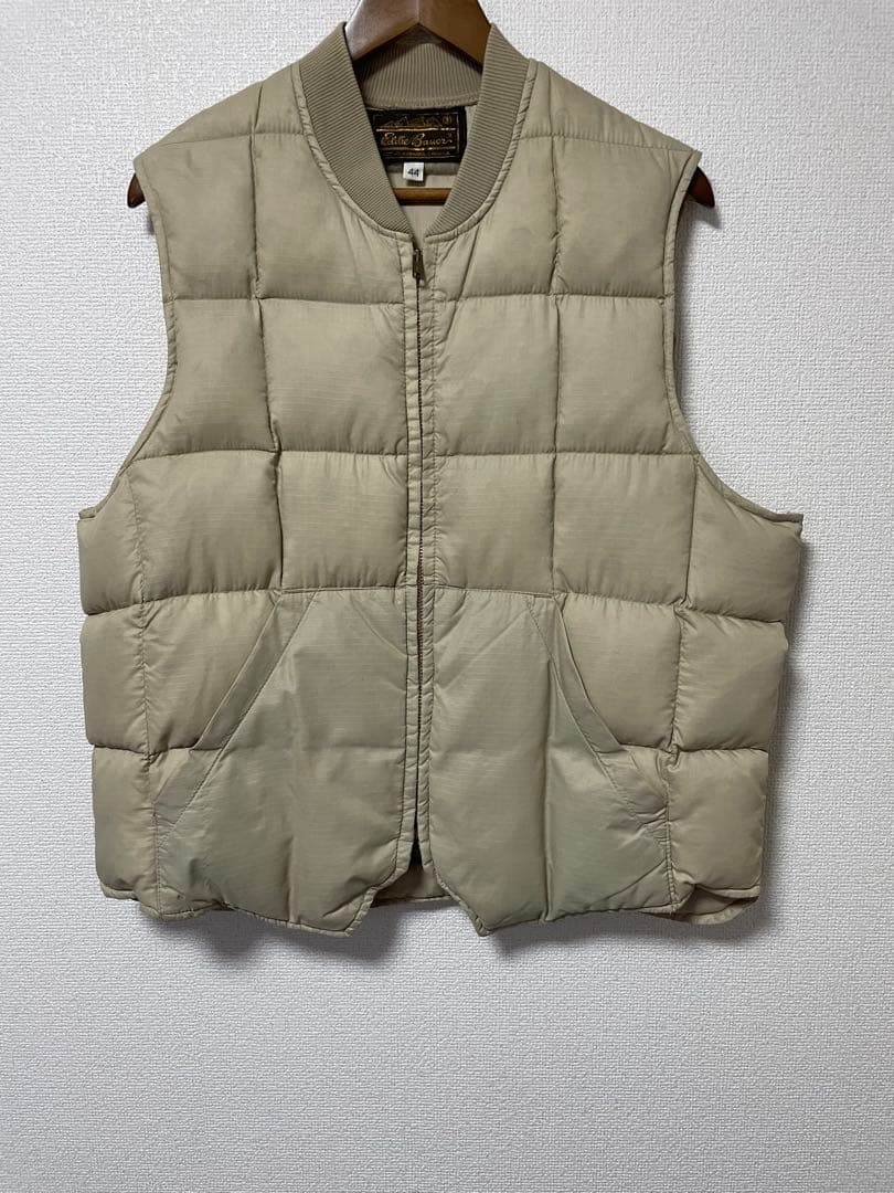 Eddie Bauerダウンベスト