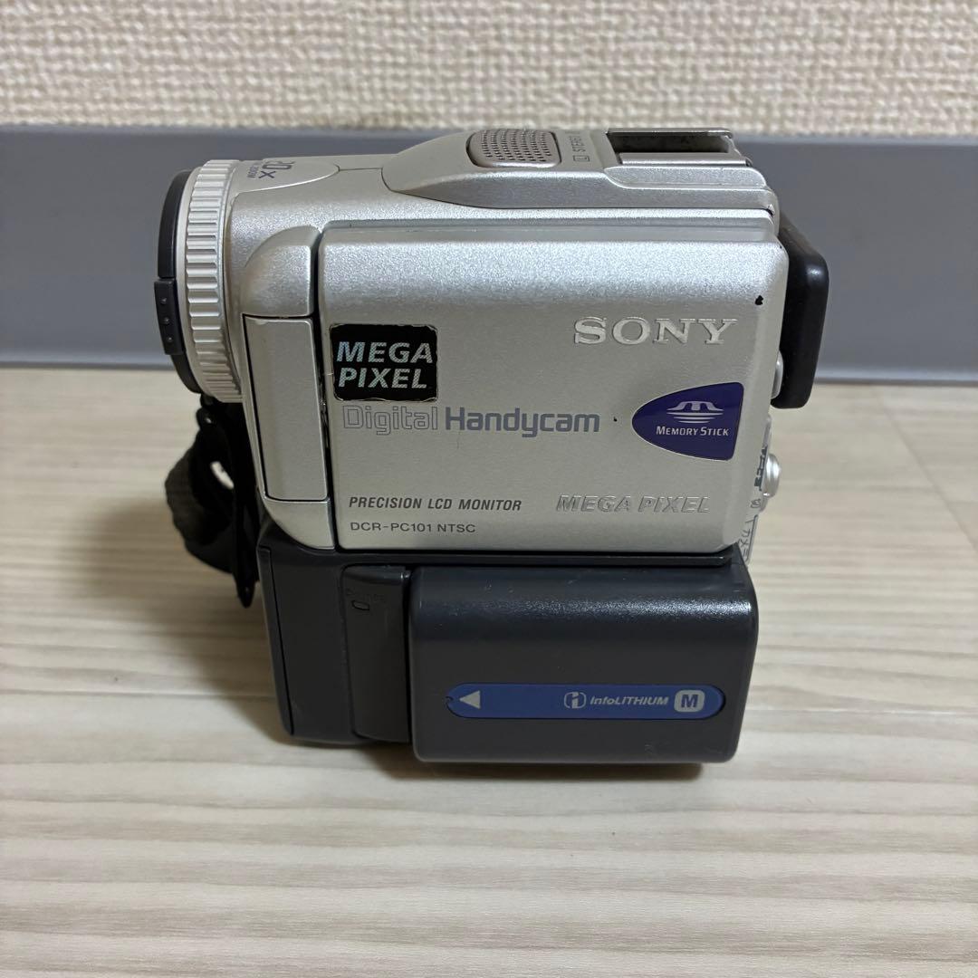 SONY　DCR-PC101