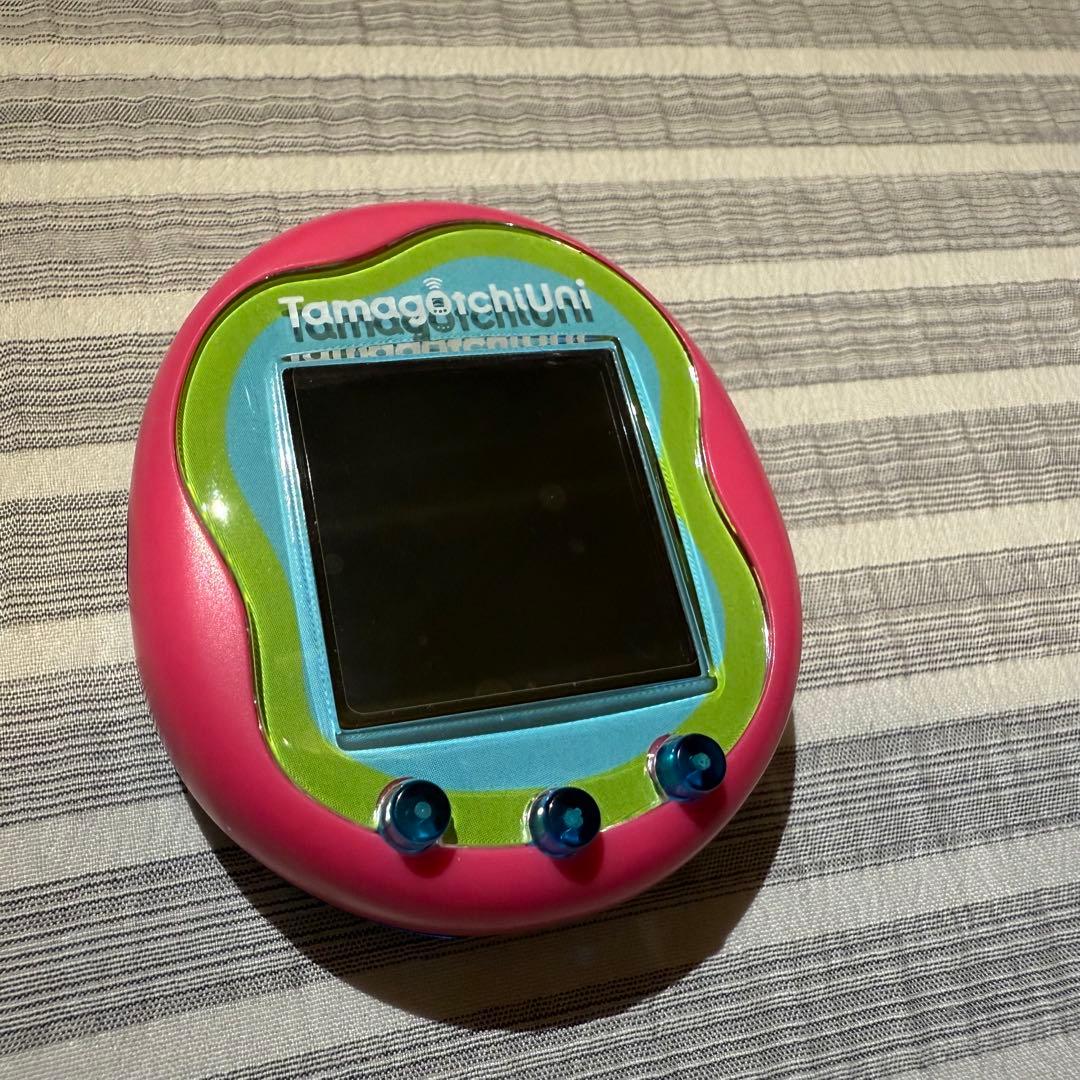 Tamagotchi Uni 【pink】たまごっちユニ【ピンク】 ※ケース付き