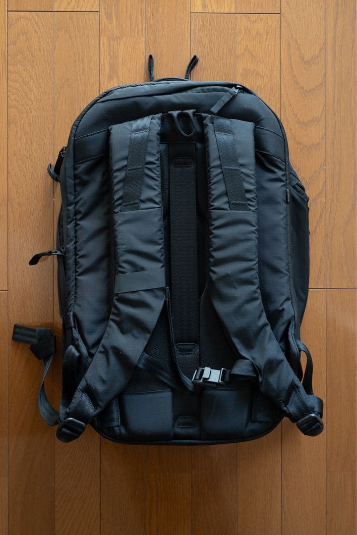 バッグ Able Carry MAX Backpack 30L