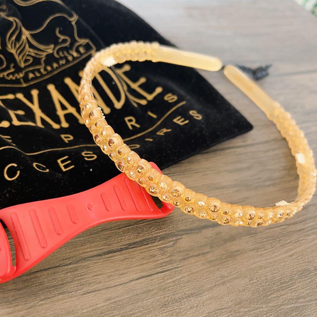 美品　アレクサンドルドゥパリ　カチューシャ　保存袋付き　ラインストーン　ゴールド