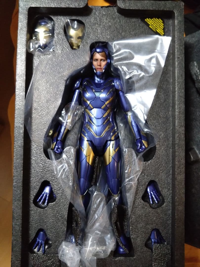 ホットトイズ レスキュー アイアンマン エンドゲーム アベンジャーズ