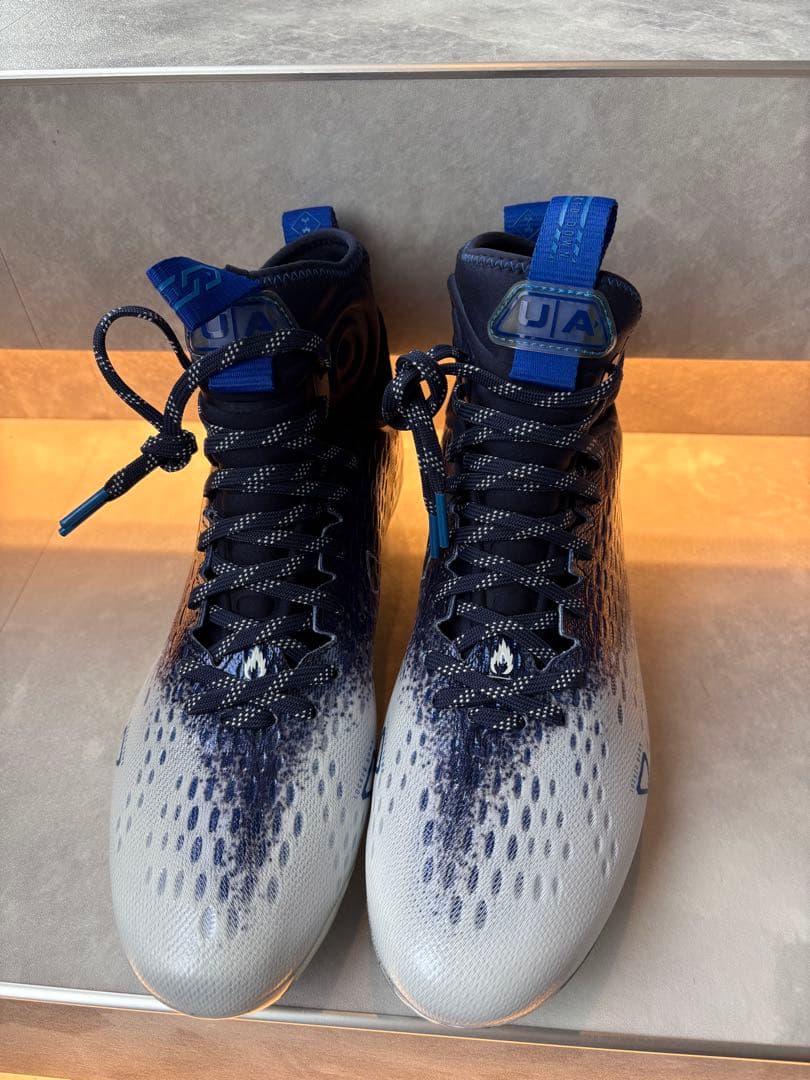 【新品】 UA SPOTLIGHT LUX MCアメフト スパイク27.5cm