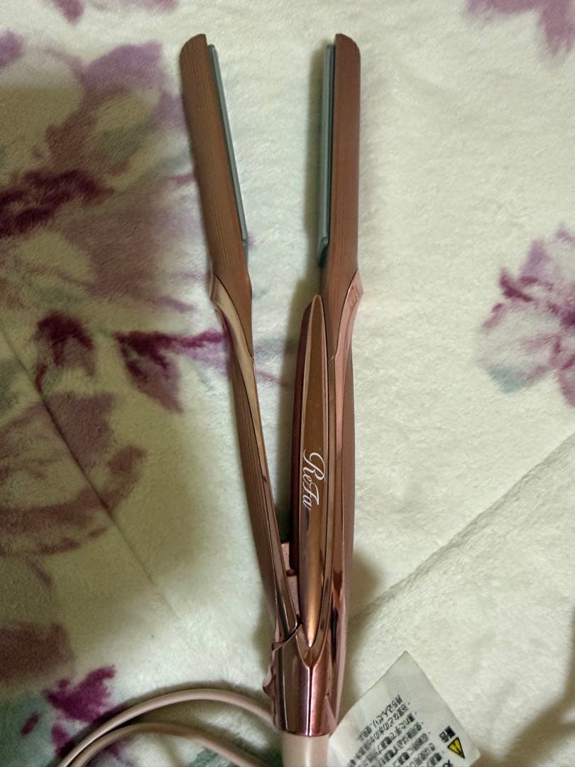 リファ ストレートアイロンプロ