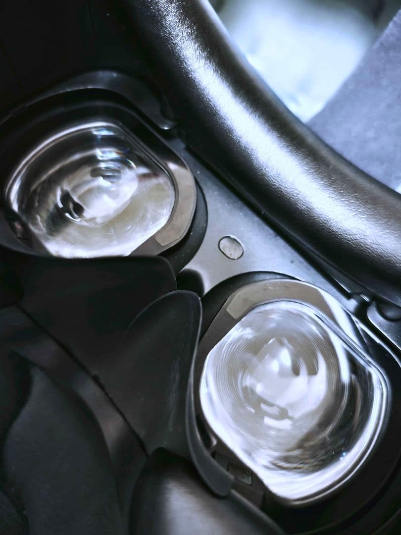 HTC VIVE Focus Vision + フェイシャルトラッカー セット