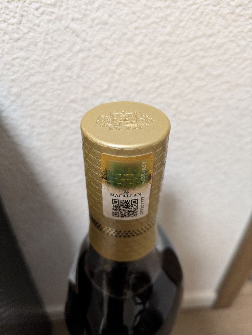 ザ　マッカラン18年　シェリーオークカスク　箱付き