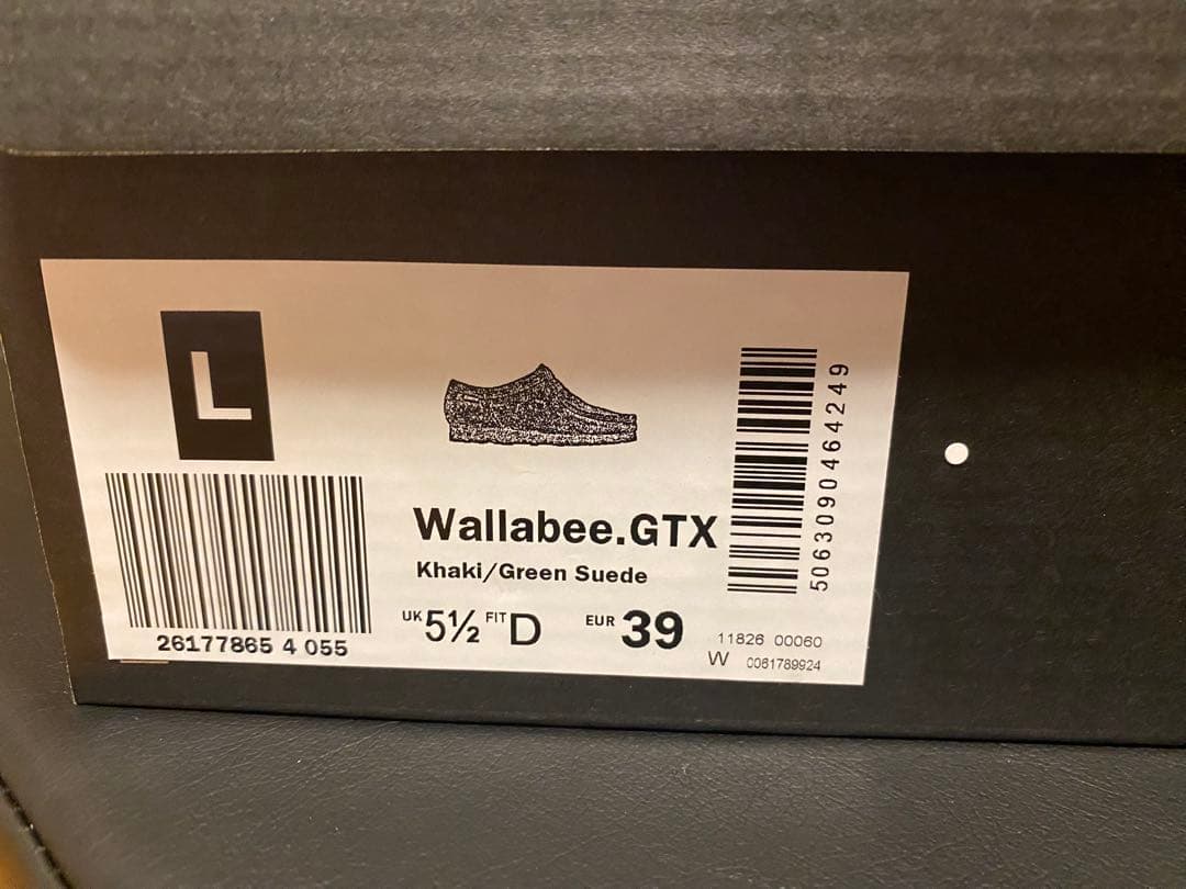 靴 CLARKS Wallabee.GTX Khaki/Green Suede