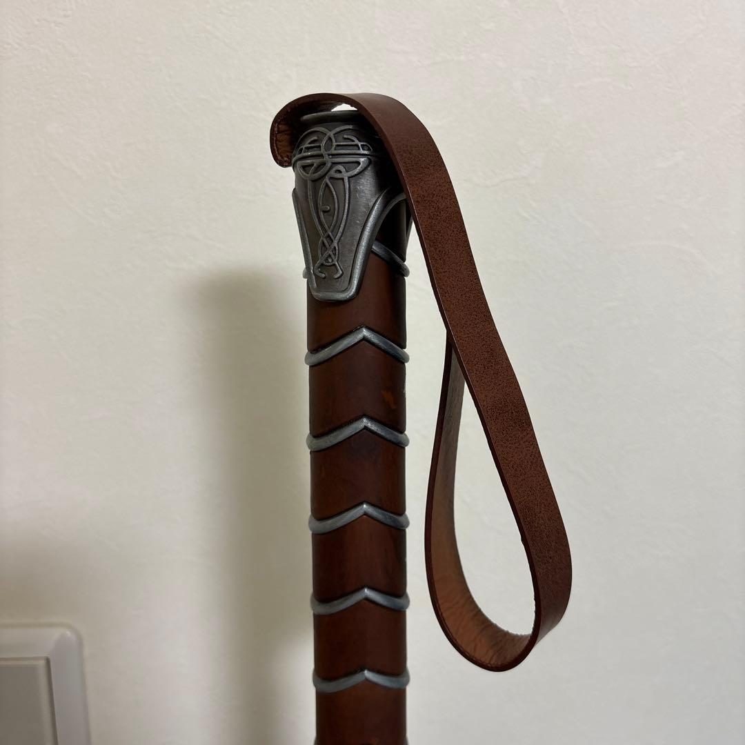 マイティーソー ムジョルニア ハンマー 大人