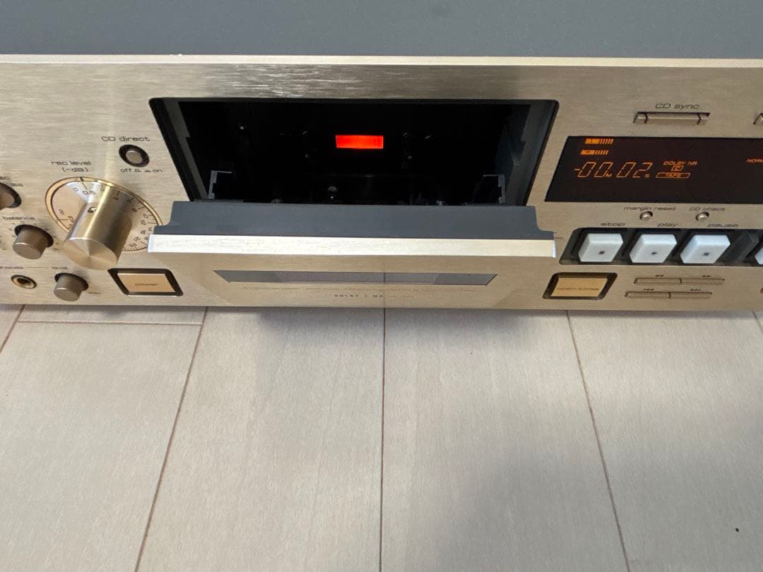 TEAC カセットデッキ V-6030S ゴールド ジャンク 電源OK