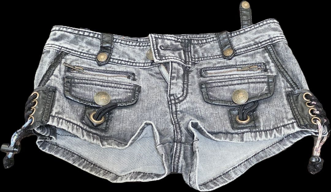 d.i.a. ファー付きショートパンツ サイズ26