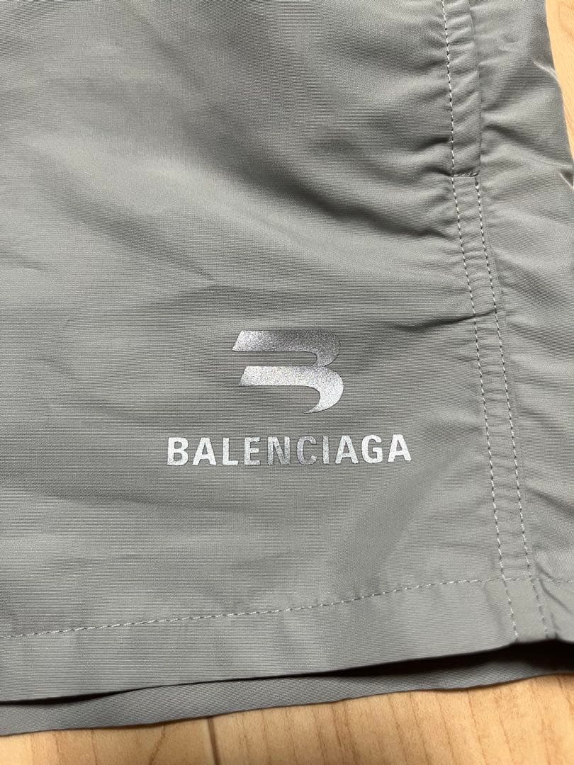 BALENCIAGA バレンシアガ ハーフパンツ　水着 SWIM WEAR
