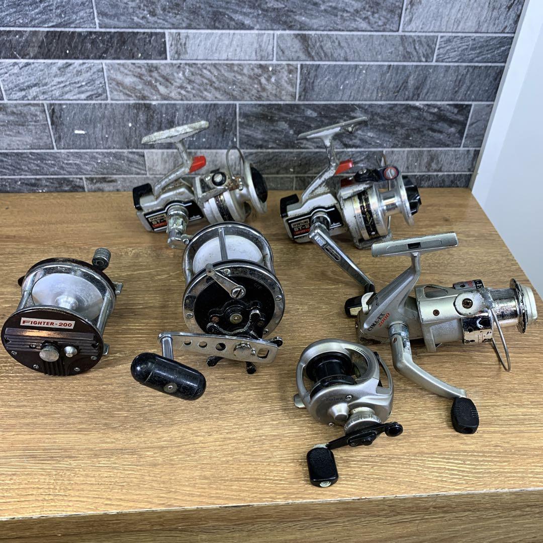①　18点　リールまとめ売り　クーラーボックス付き　釣り具　フィッシング　お買得