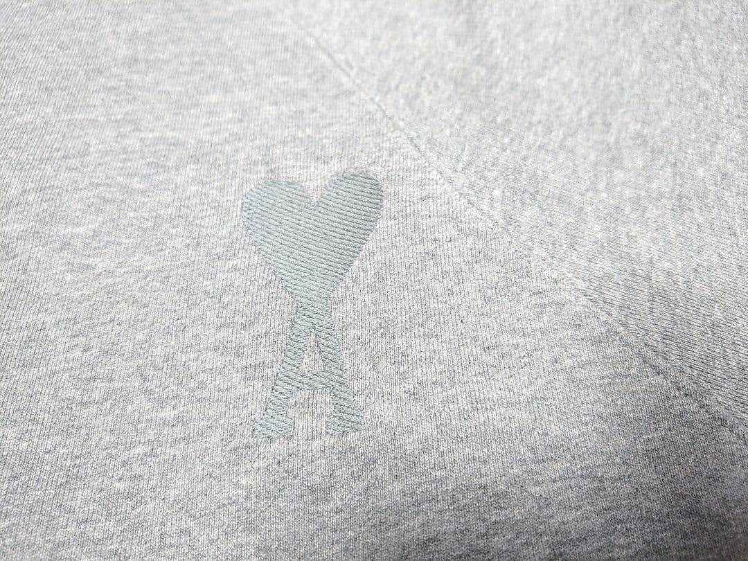 【極美品】 ami paris ♡ トレーナー