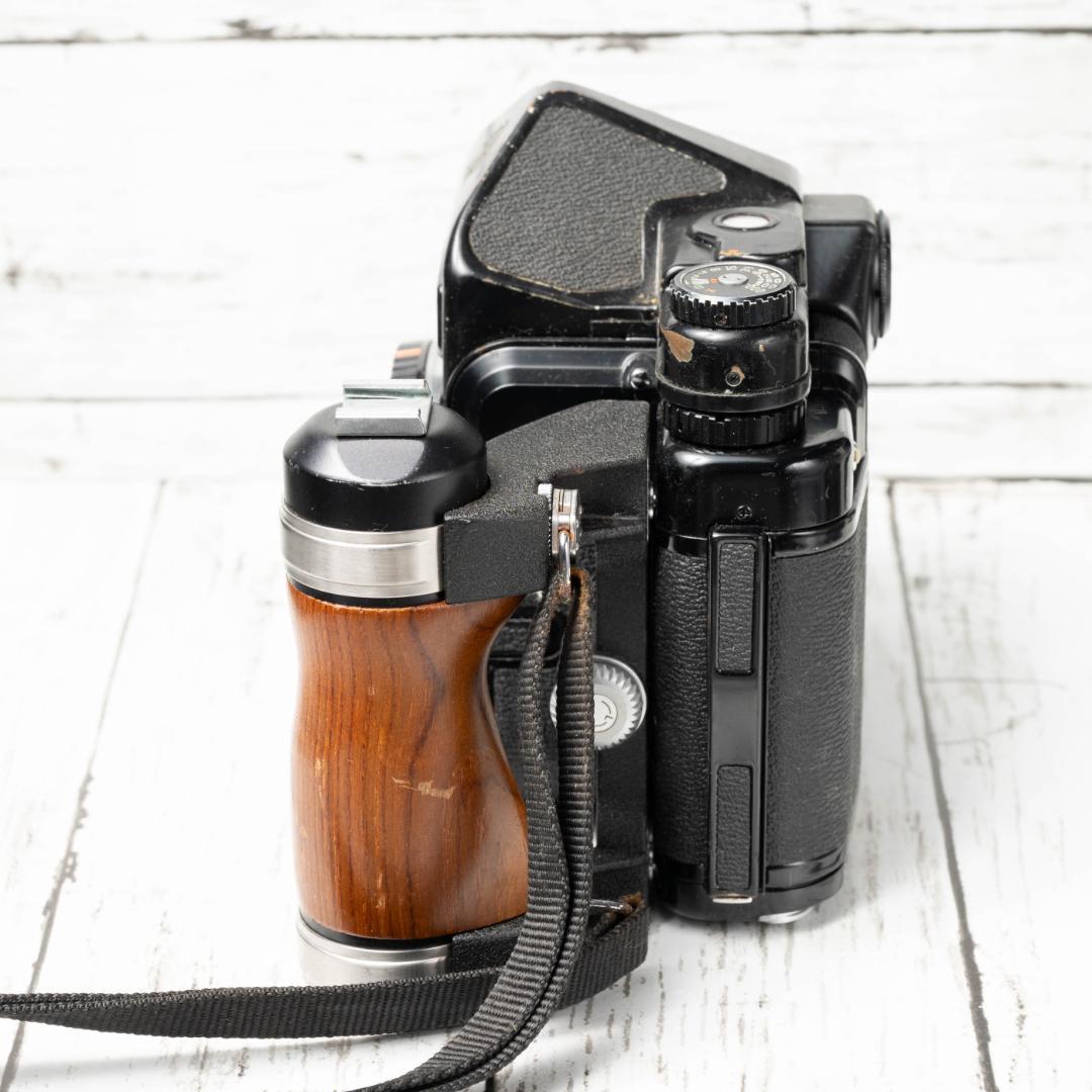 Pentax 67 グリップ付き