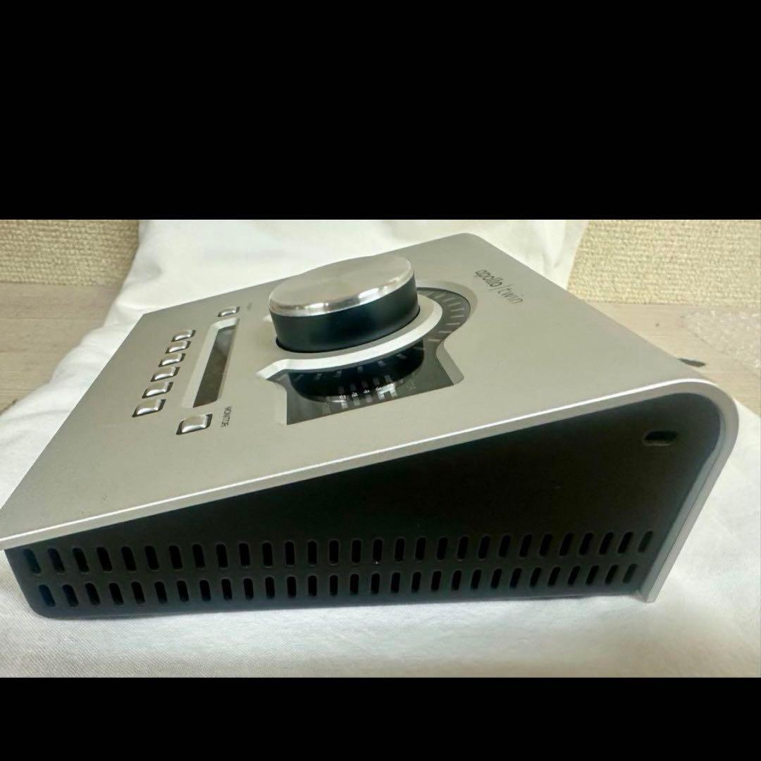 APOLLO TWIN Duo サンダーボルト ケーブル デッキセーバー付