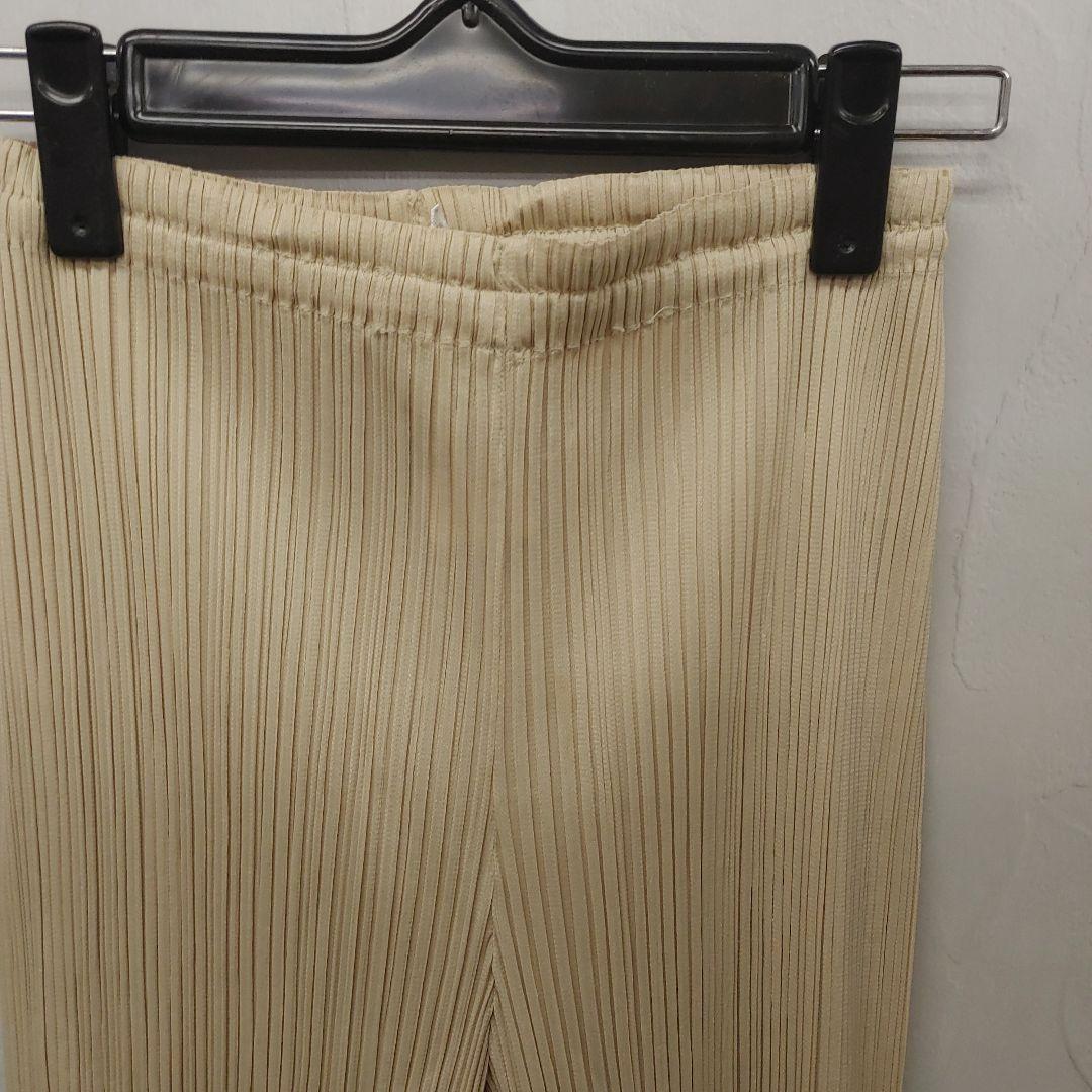 18　プリーツプリーズ　ベージュパンツ　サイズ1