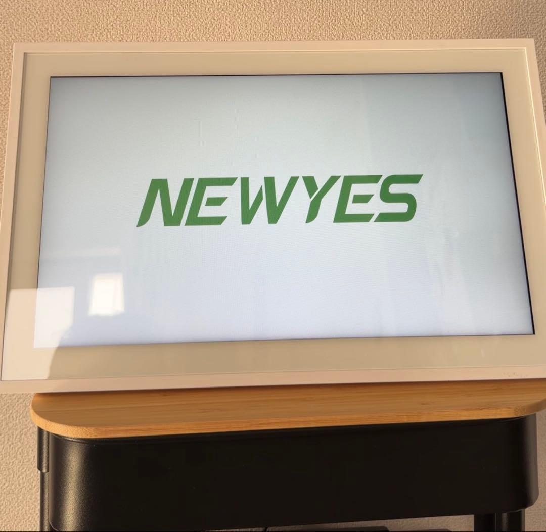 【ジントニック】NEWYES デジタル家族カレンダー 15.6インチ