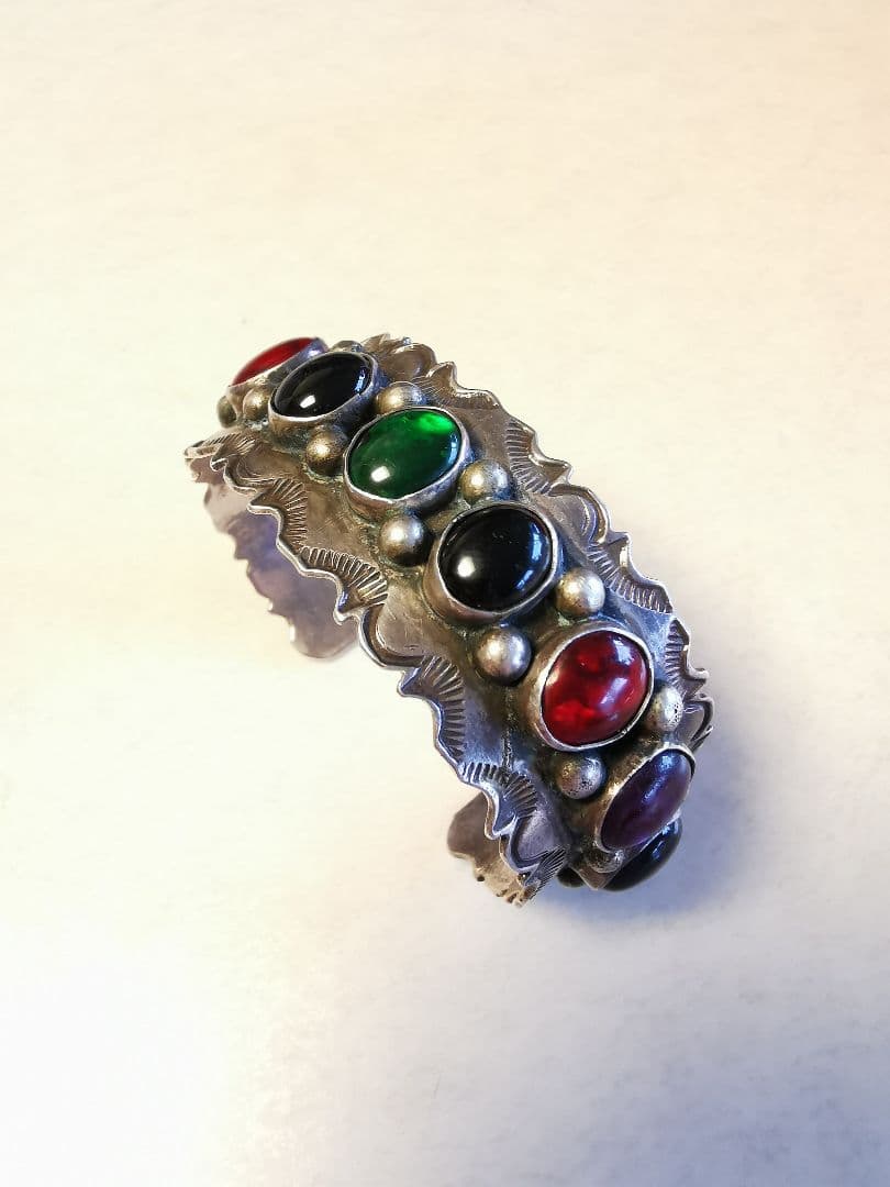 世界で１つ。一点物アンティーク　バングル　インディアンジュエリー