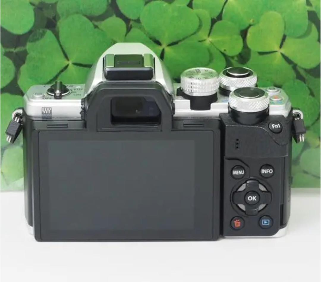 【美品】Wi-Fi＆高速連写OM-D E-M10MarkII❤️パンケーキズーム