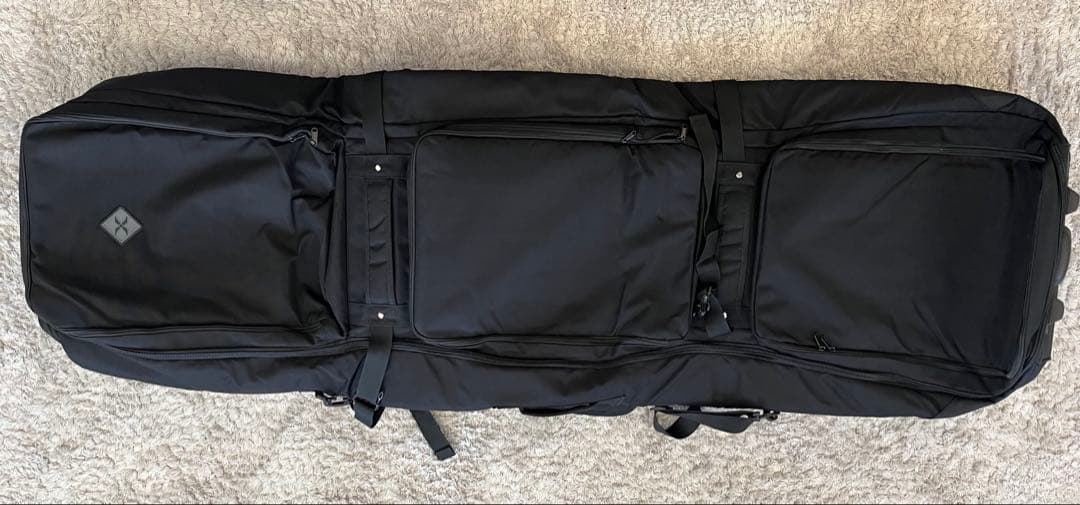 キャスター付♪大容量スノーボードケース板2枚収納可能