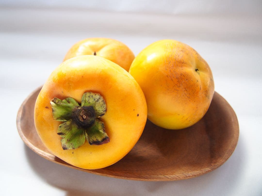 《みなみかぜさま専用》【太秋柿】３キロ箱8個入1箱　７個入2箱