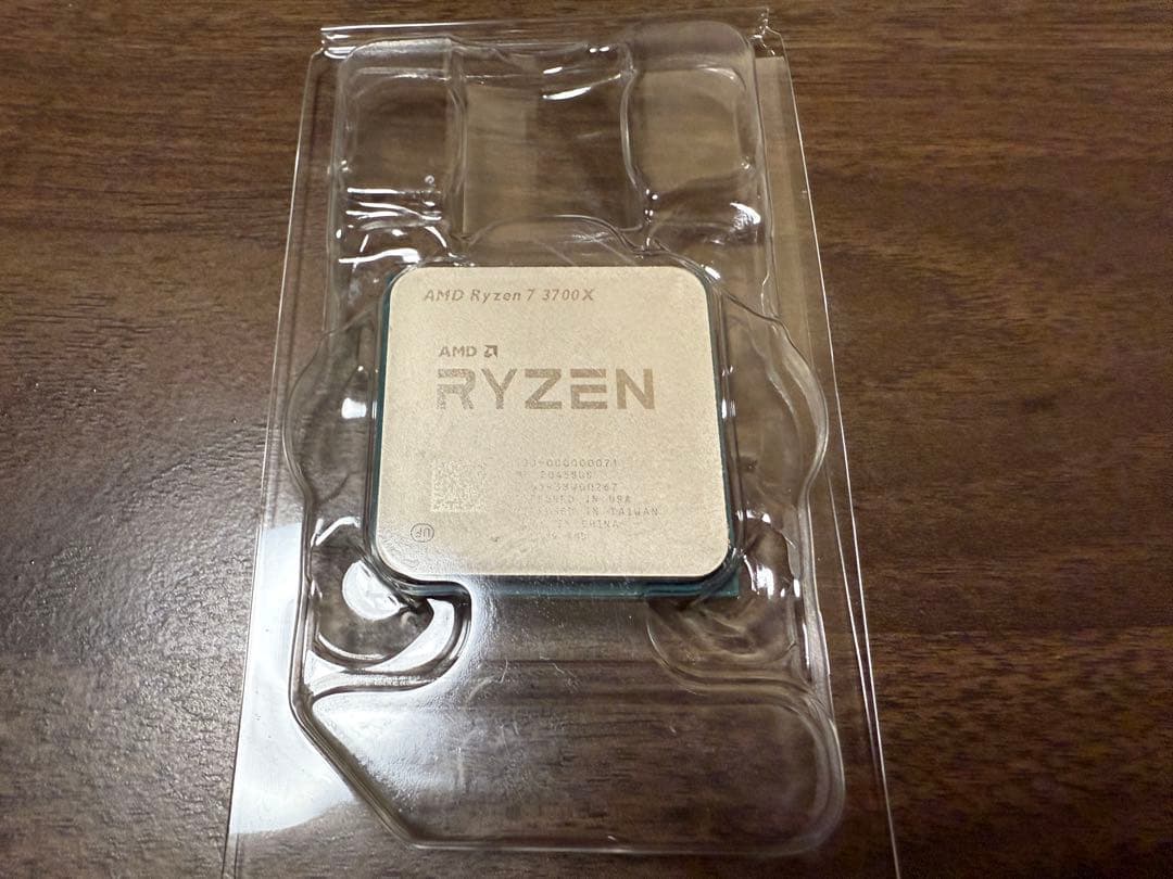 AMD Ryzen 7 3700X CPU 中古美品