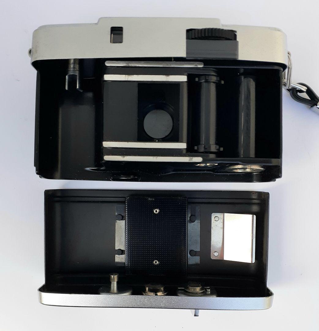 簡単EE撮影、フィルムが２倍に使えるハーフカメラの決定番「オリンパス・ペンEE」