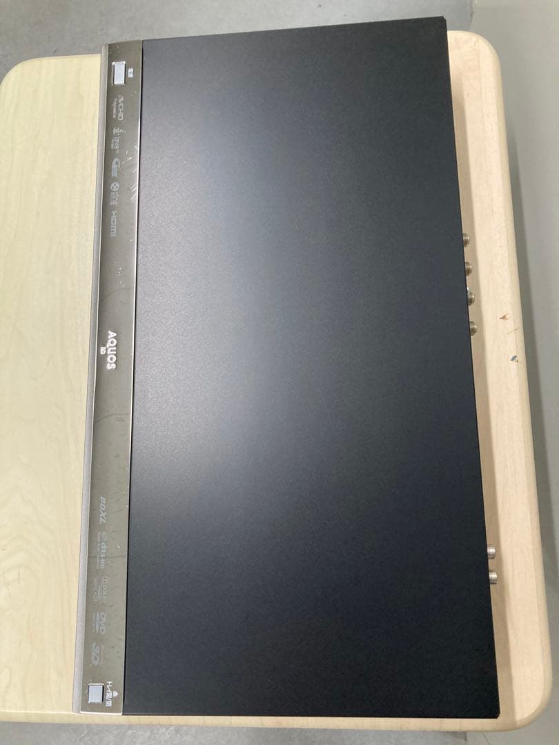 めっちゃ綺麗　シャープ　AQUOS ブルーレイ　BD-W 560