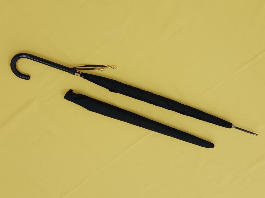 〔値下げ‼〕銀座和光　WAKO長傘　婦人用　持ち手皮　金の飾り付き 未使用　黒