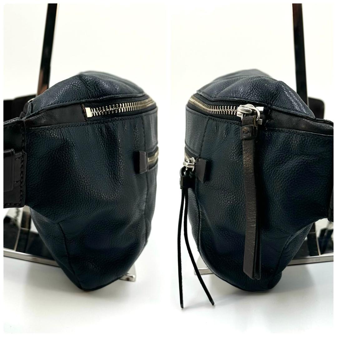 COACH コーチ トンプソン ボディバッグ スリングバッグ シボ革 ロゴ型押し