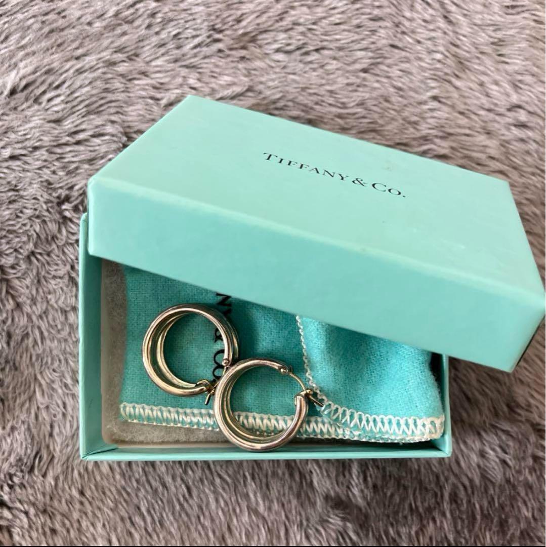 Tiffany & Co. シルバーフープピアス
