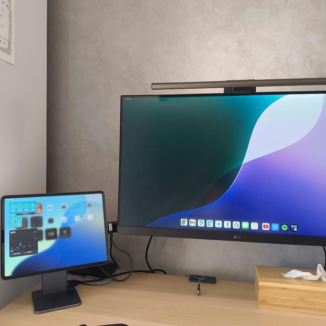 ぱ*ん様 Apple iPad pro 第五世代　12.9インチ128gb スペ