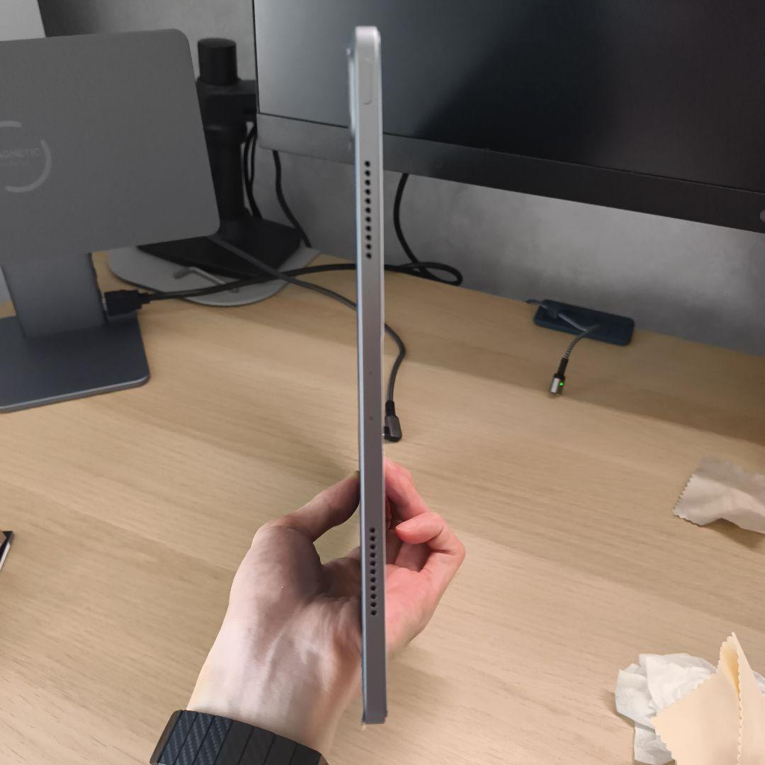 ぱ*ん様 Apple iPad pro 第五世代　12.9インチ128gb スペ