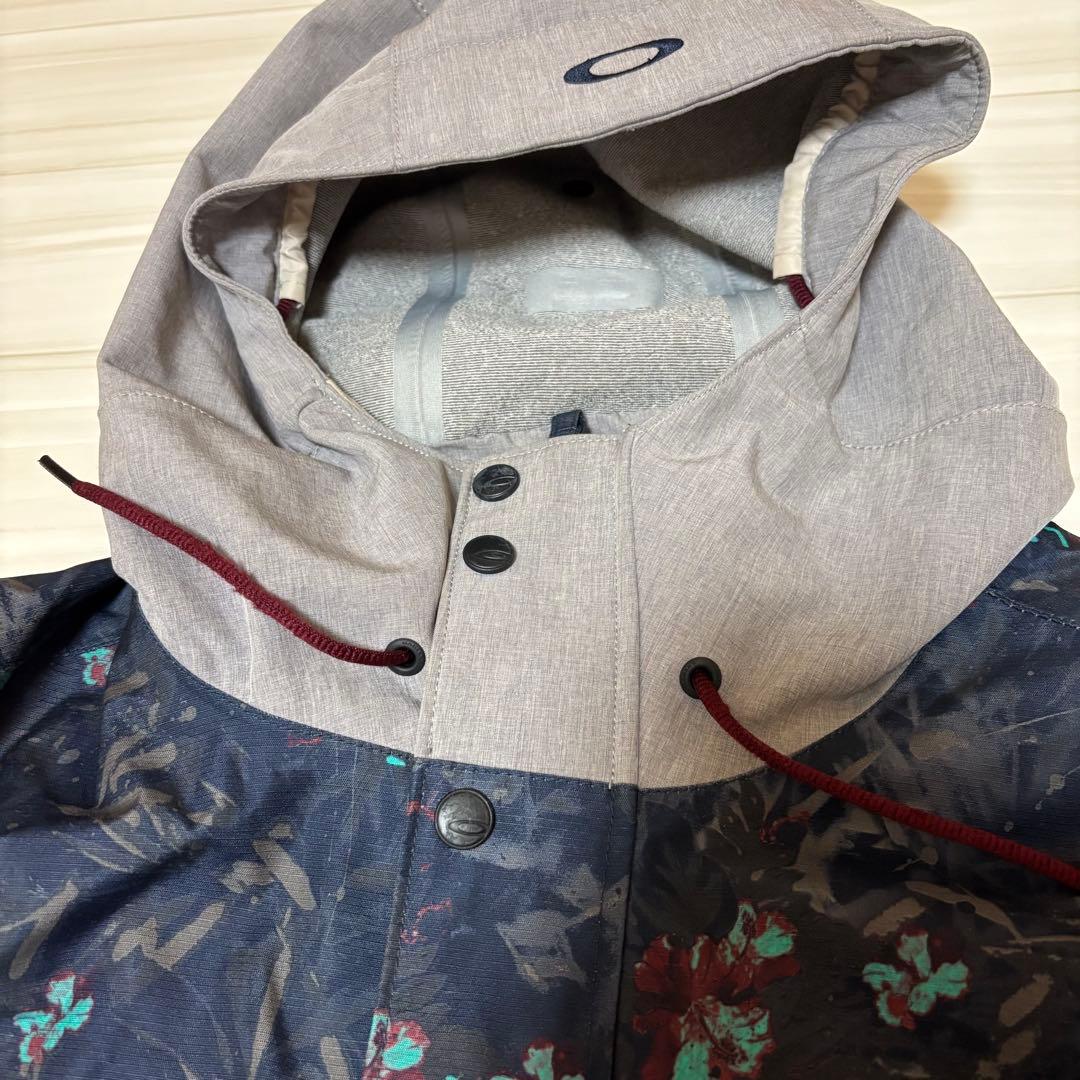 oakley スノーボードウェア　M レディース