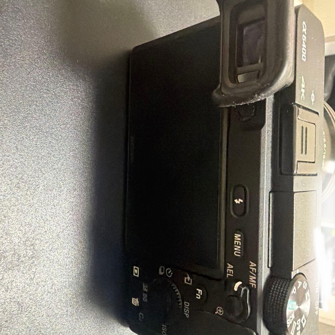 N*k様 Sony α6400 E PZ 16-50mm レンズ付き