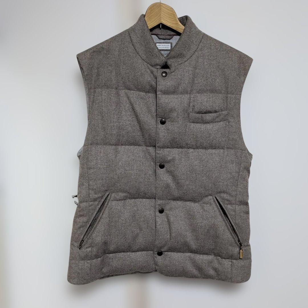 ブルネロ・クチネリ　ダウンベスト