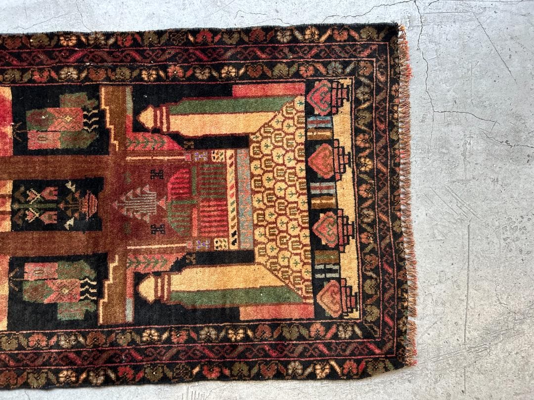 【vintage rug】アフガニスタン産｜75×130｜バルーチ族｜トライバル