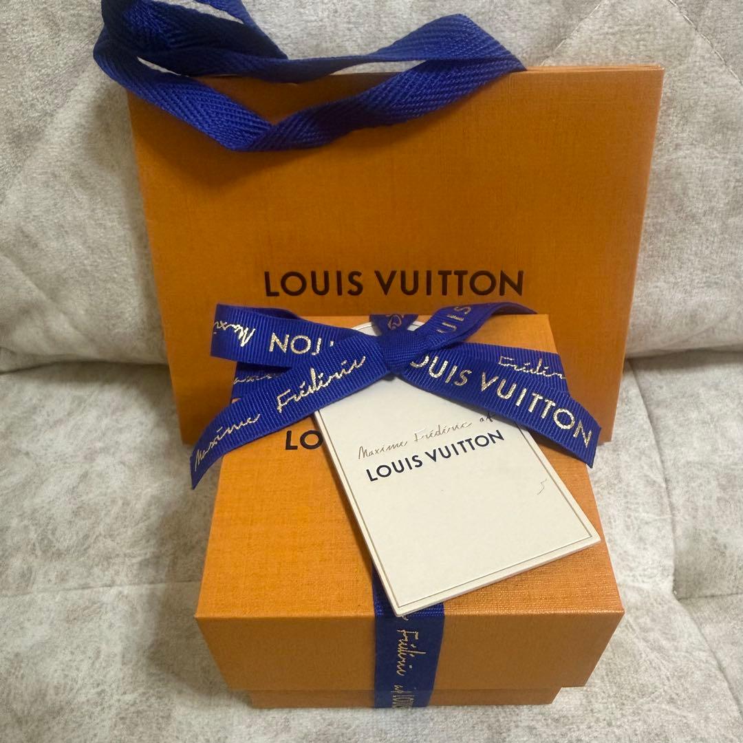 LOUIS VUITTON チョコレート ナッツ トリュフ