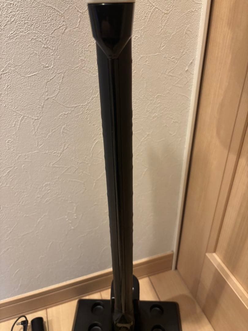 HITACHI コードレス掃除機　PV-BL3L BT未使用近収納付スタンド