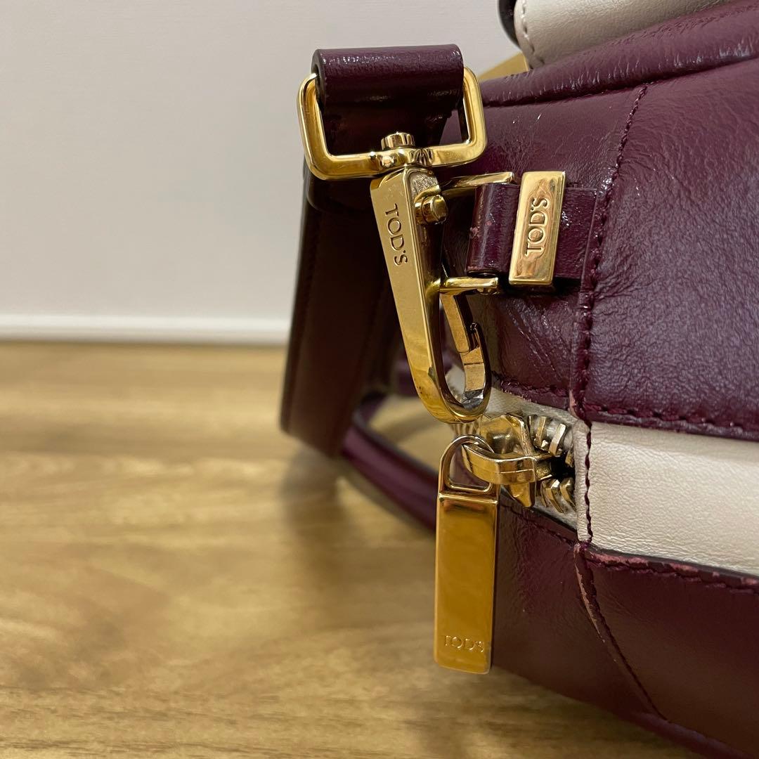《極美品》TOD’S （トッズ）レザー ハンドバッグ パープル系