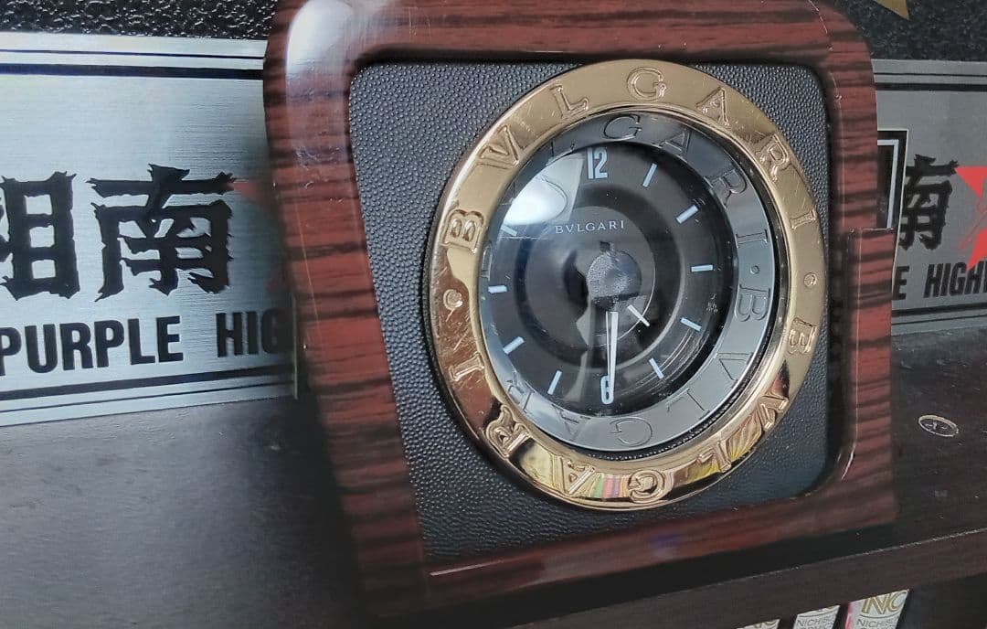 最終値下キャデラック　エスカレード　ブルガリクロック　BVLGARI　ベゼル付き