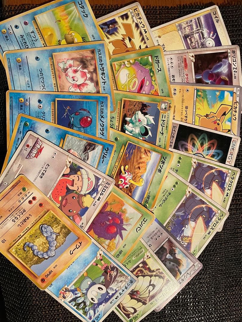 旧ポケモンカード　80枚セット　ピカチュウ　モノマネ娘　コイル　値引き交渉ok