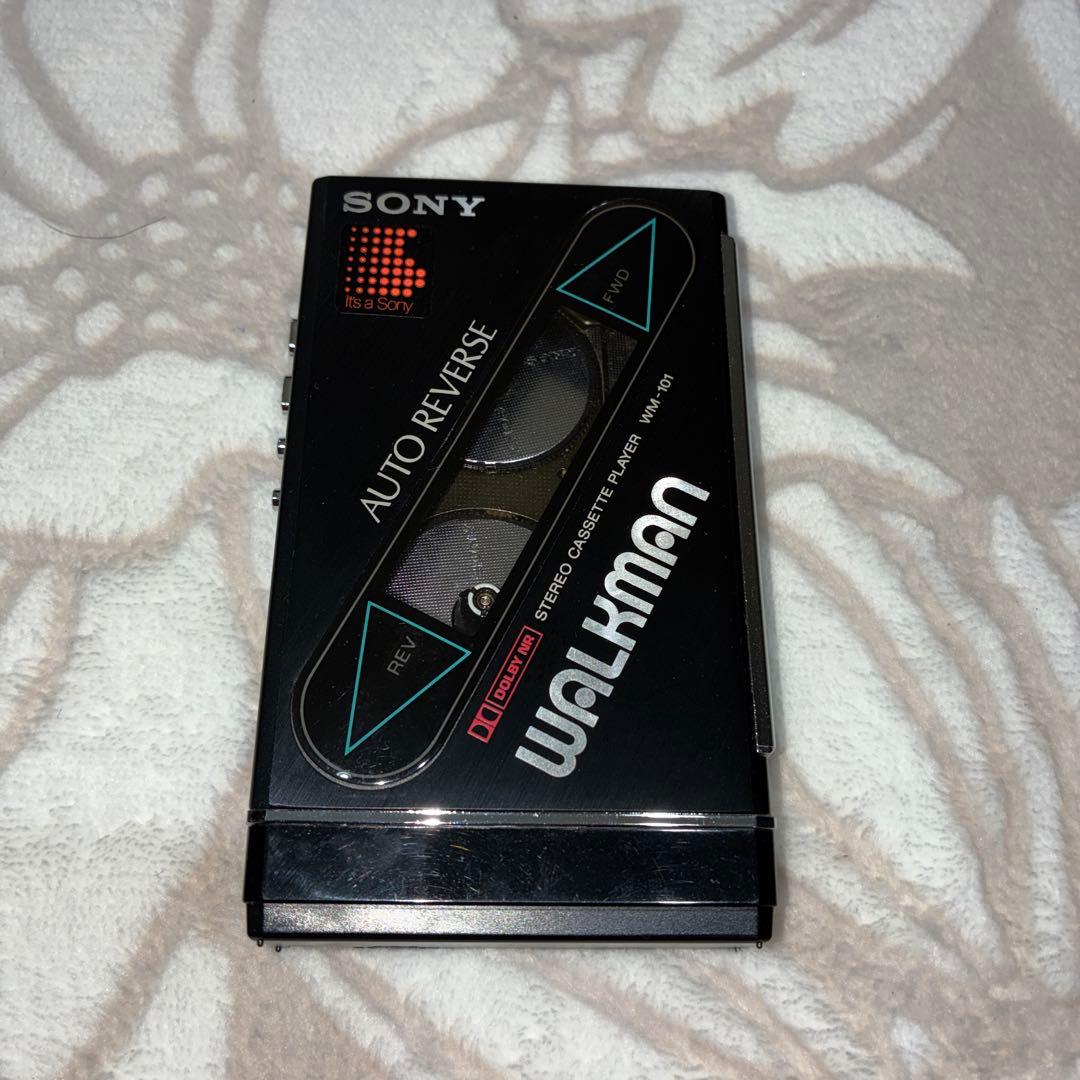 美品　WM-101 WALKMAN ポータブルカセットプレーヤー ウォークマン