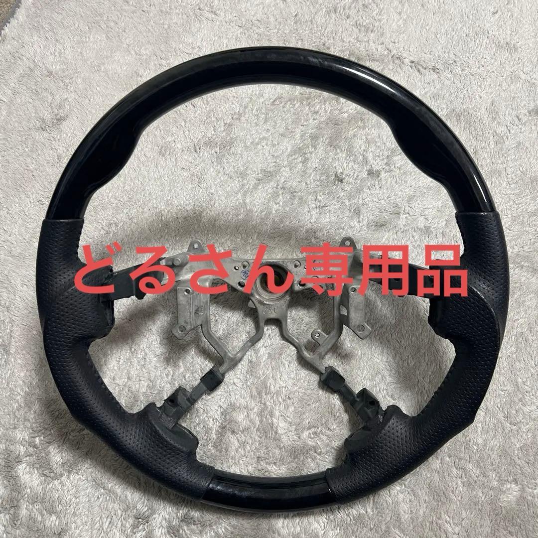 200ハイエース用ブラックウッドパンチングレザーコンビハンドル