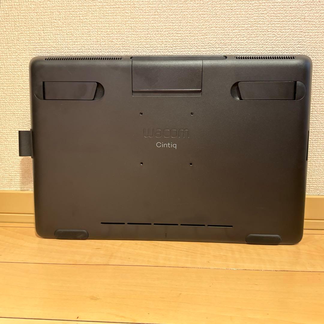Wacom Cintiq 16FHD（DTK1660）ペンタブレット本体