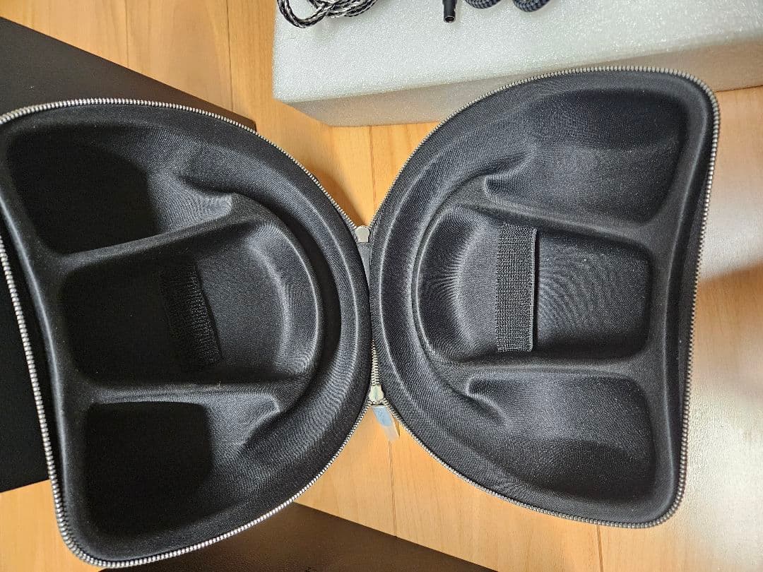 ヘッドホン focal utopia np