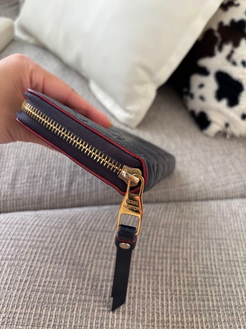 ルイヴィトン モノグラム アンプラント ジッピーウォレット マリーヌルージュ