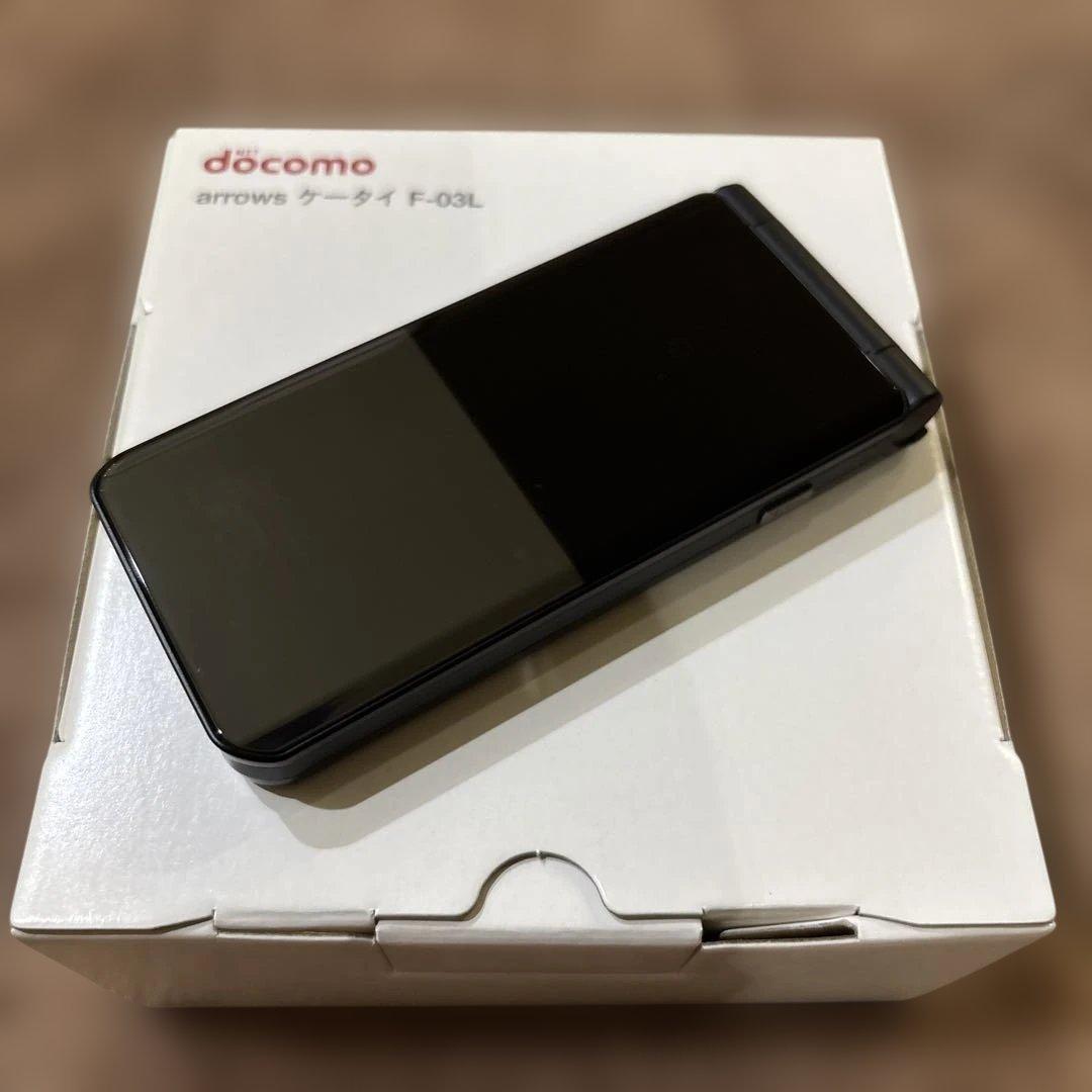 docomo arrowsケータイ F-03L ブラック