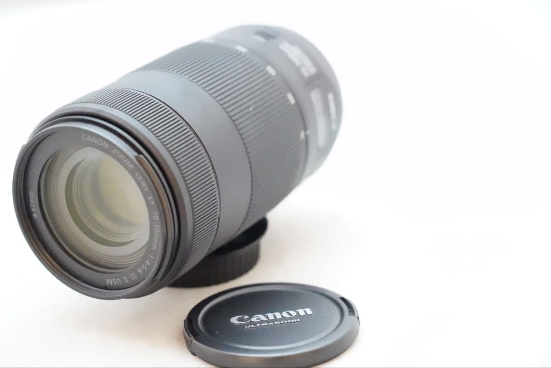 人気のⅡ型☆キャノン EF 70-300㎜ F=1:4-5.6 IS Ⅱ USM